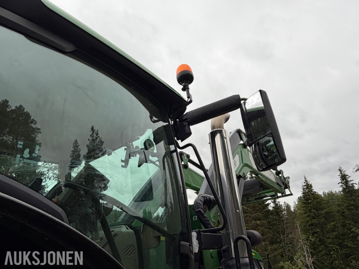 2018 John Deere 6155 R m/frontlaster og fronthydraulikk 50km/t EU-ok