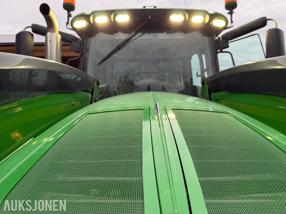 2018 John Deere 6155 R m/frontlaster og fronthydraulikk 50km/t EU-ok