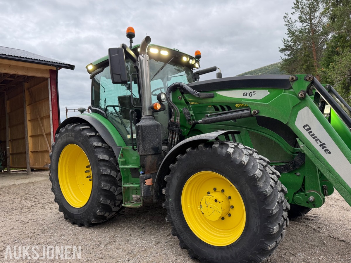 2018 John Deere 6155 R m/frontlaster og fronthydraulikk 50km/t EU-ok