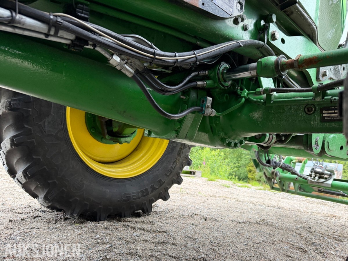 2018 John Deere 6155 R m/frontlaster og fronthydraulikk 50km/t EU-ok