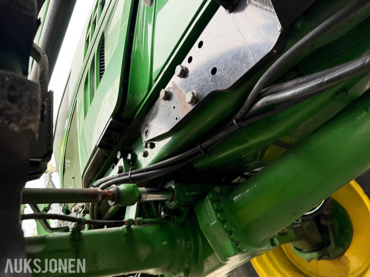 2018 John Deere 6155 R m/frontlaster og fronthydraulikk 50km/t EU-ok