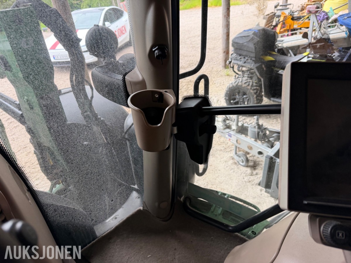 2018 John Deere 6155 R m/frontlaster og fronthydraulikk 50km/t EU-ok