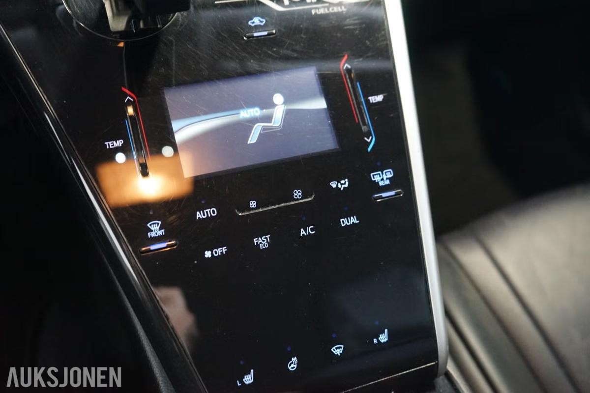 2018 Toyota Mirai Executive 154hk 49600km