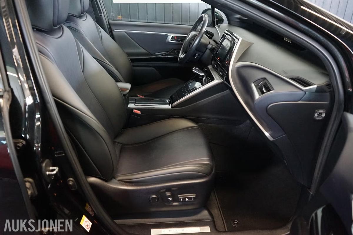 2018 Toyota Mirai Executive 154hk 49600km