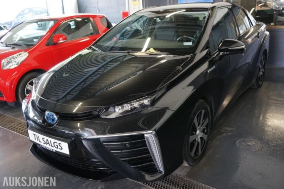 2018 Toyota Mirai Executive 154hk 49600km