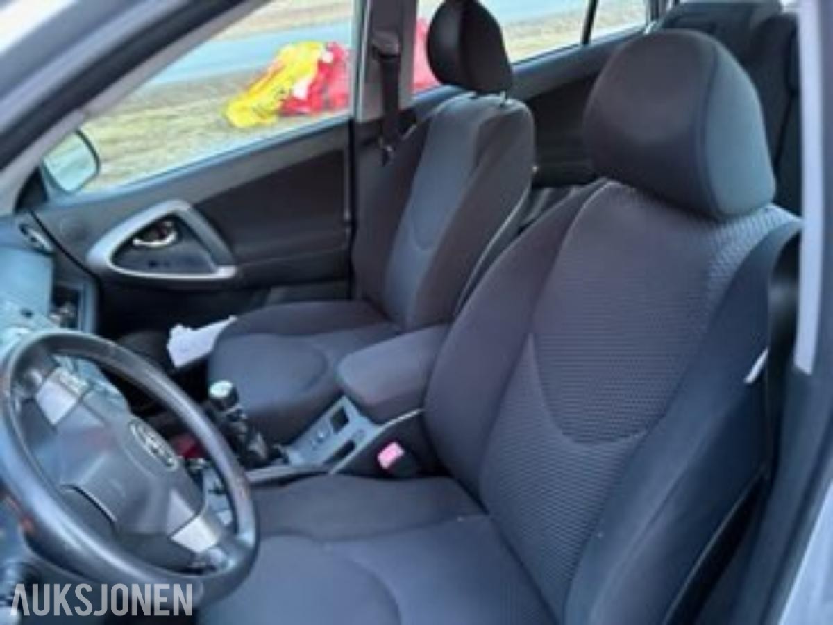 2007 Toyota RAV4 2.2 Diesel 136hk 4WD EU ok til 08.2027