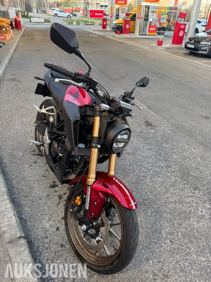 2023 Honda CB 125 R