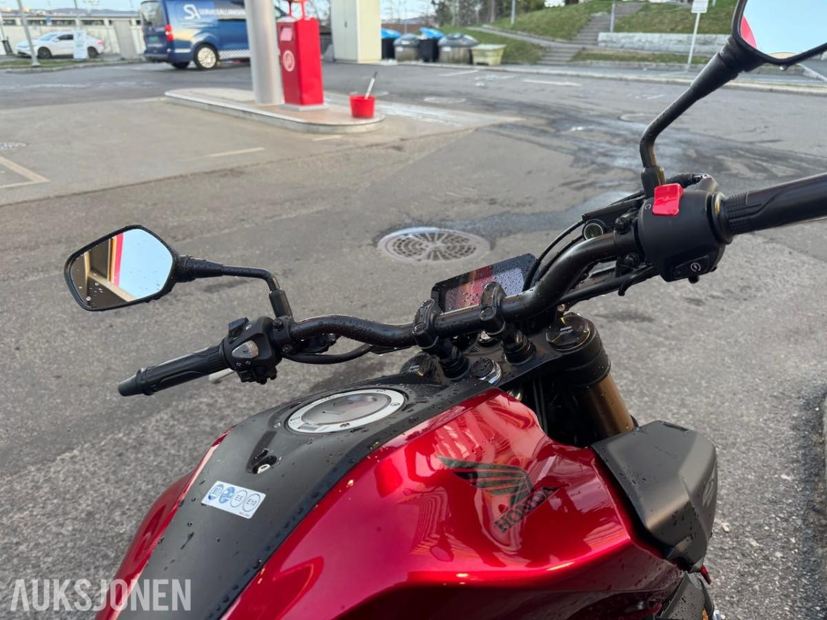 2023 Honda CB 125 R