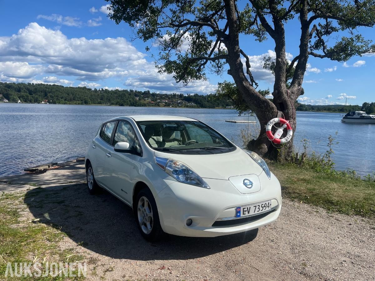 2012 Nissan Leaf S+V dekk, EU ok til 06.2028
