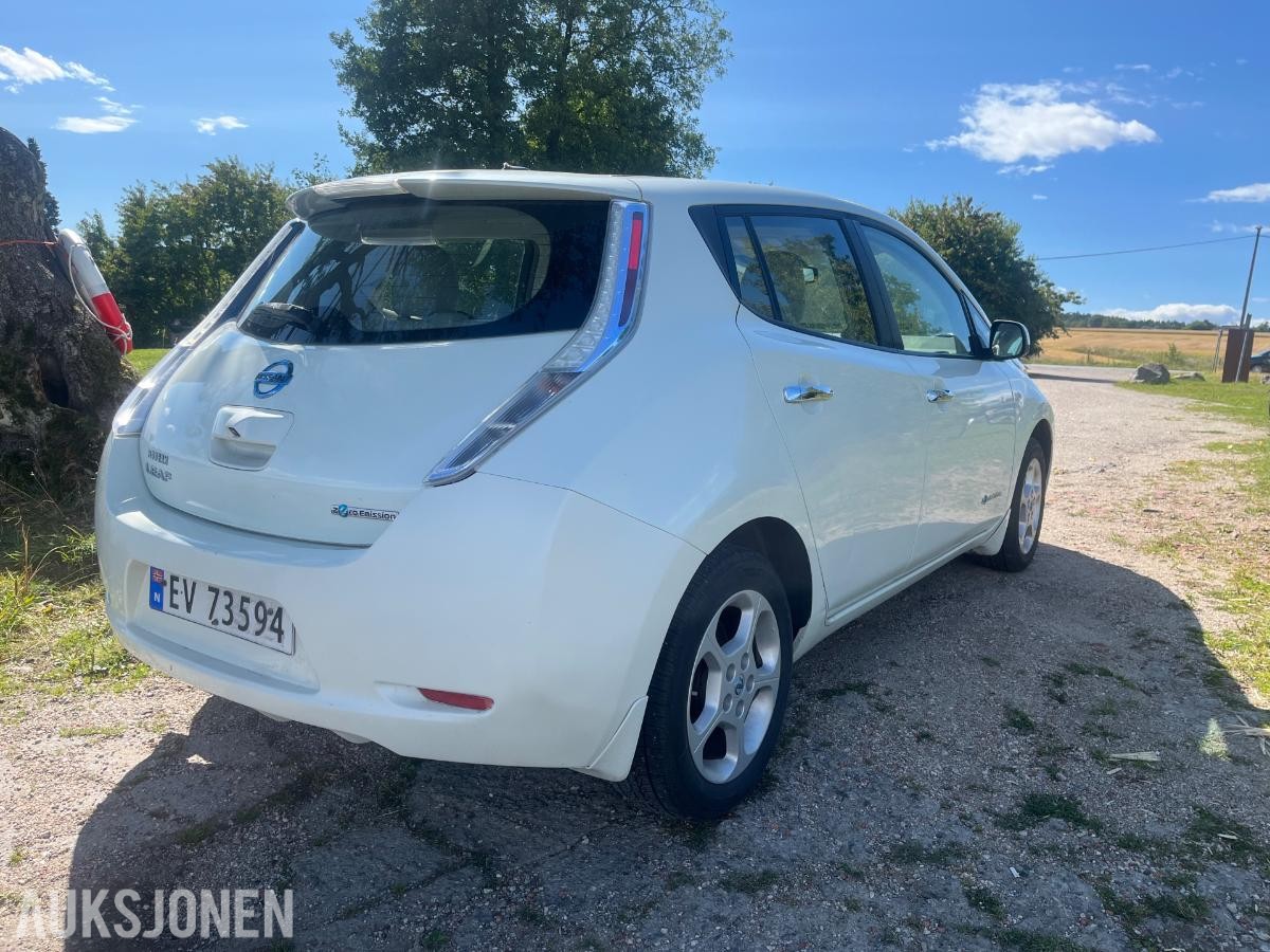 2012 Nissan Leaf S+V dekk, EU ok til 06.2028