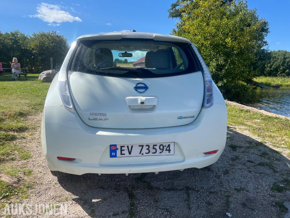 2012 Nissan Leaf S+V dekk, EU ok til 06.2028