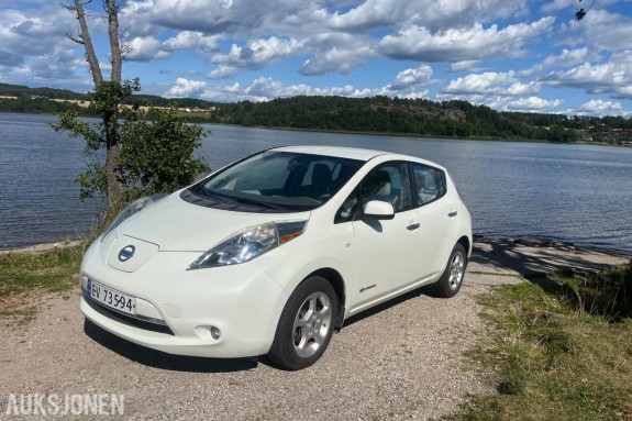 2012 Nissan Leaf S+V dekk, EU ok til 06.2028