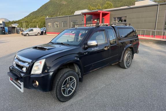 2011 Isuzu D-max 3.0 D 163 HK 4WD HENGERFESTE - UTEN MINSTEPRIS!