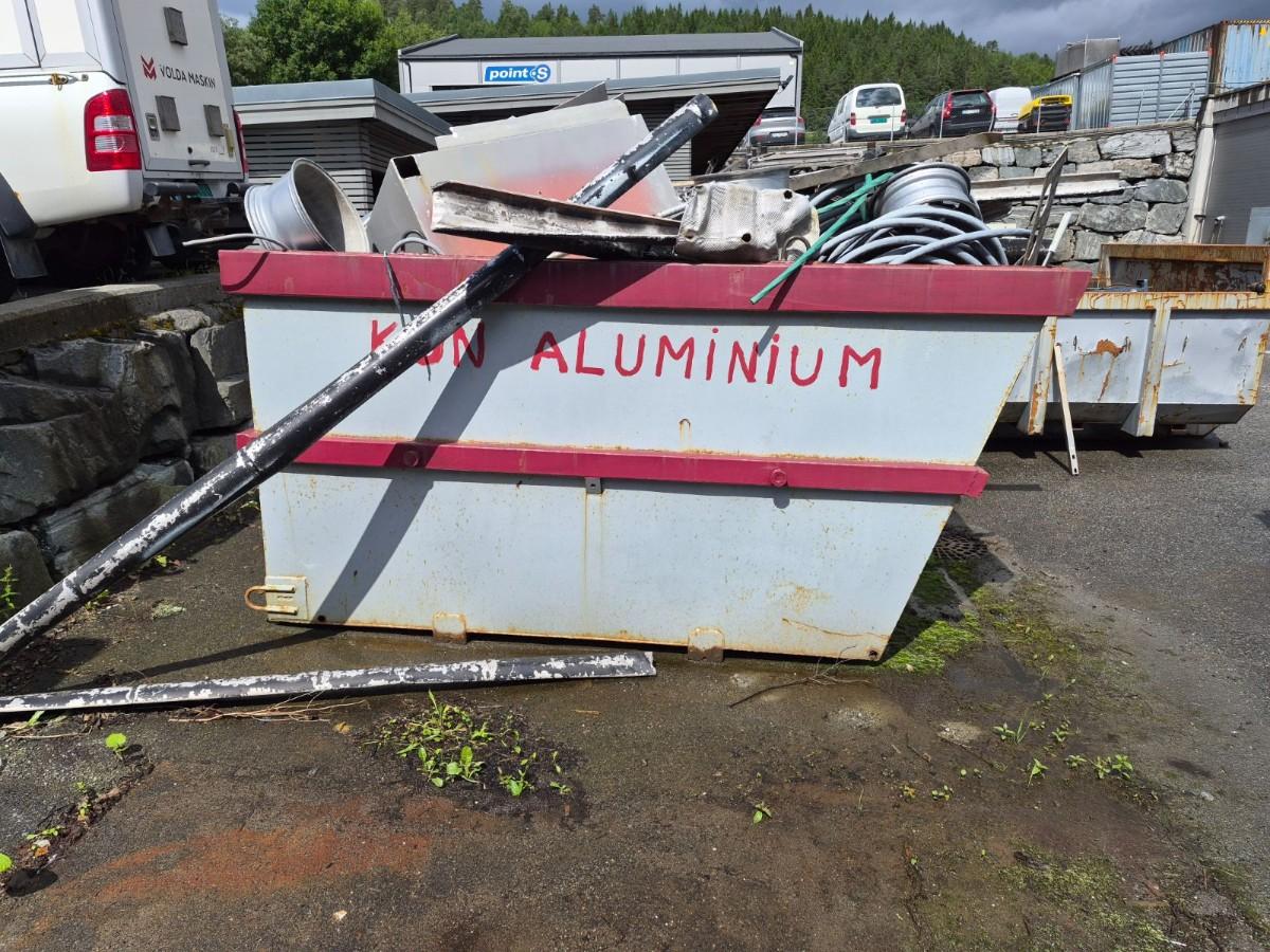 Container Ukjent
