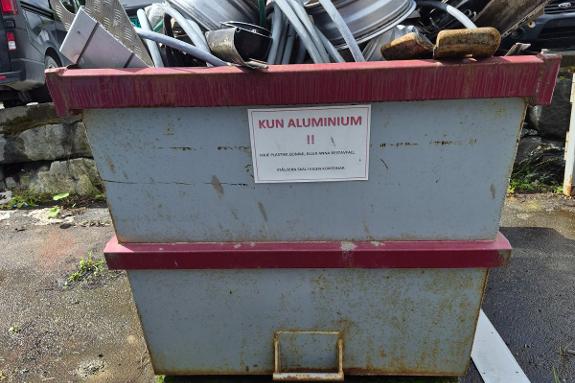 Container Ukjent