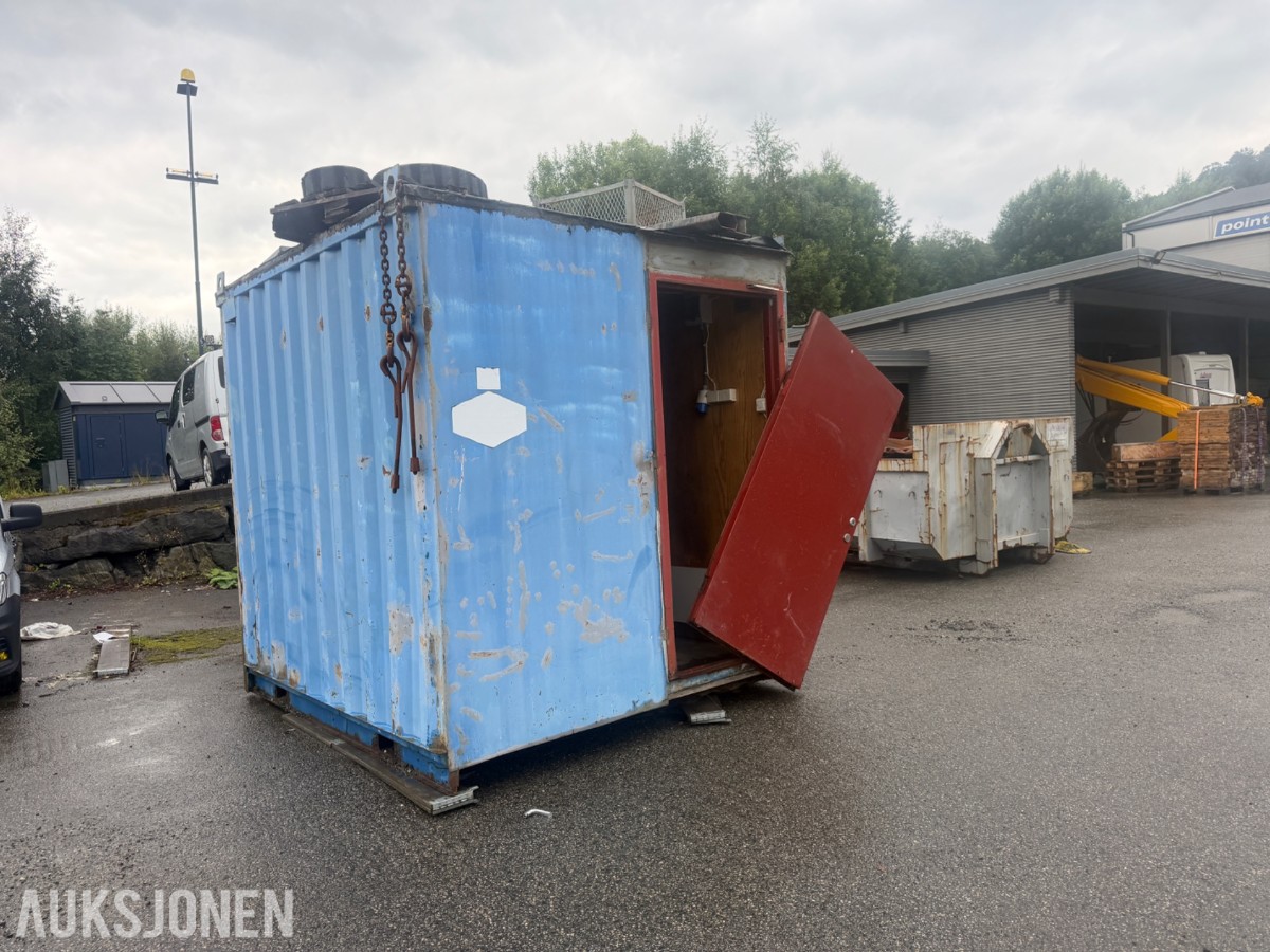 Innredet verkstedcontainer/arbeidsbod