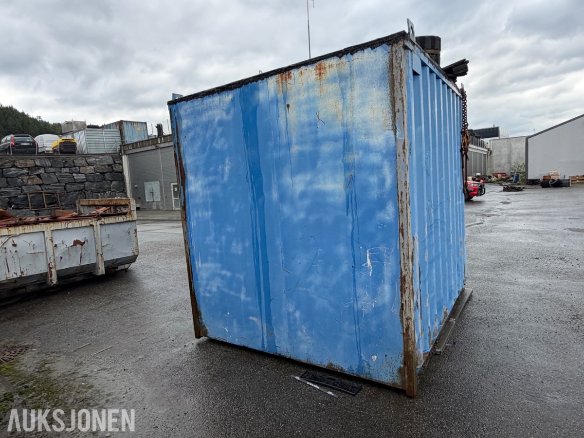 Innredet verkstedcontainer/arbeidsbod