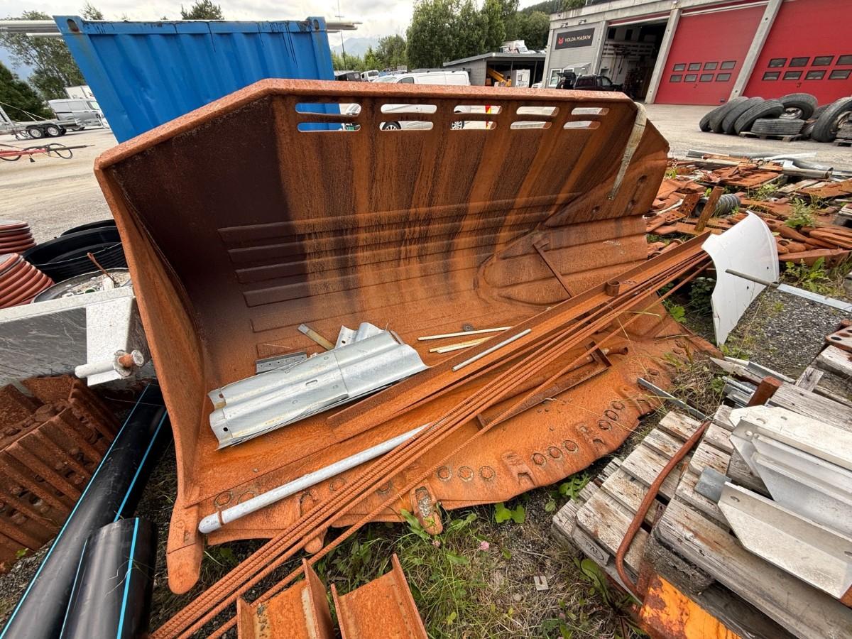 Lameter Sidetippskuffe til Volvo L180H