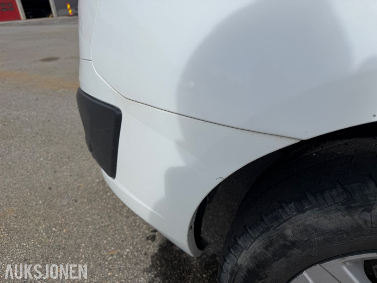 Ford Transit Custom varebil - Arbeids-/varsellys på tak -