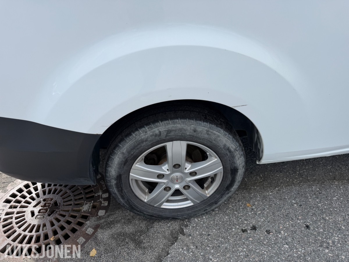 Ford Transit Custom varebil - Arbeids-/varsellys på tak -