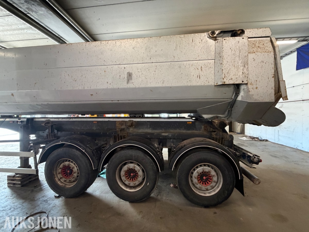 2019 Sørling Tippsemi - 3 Akslet