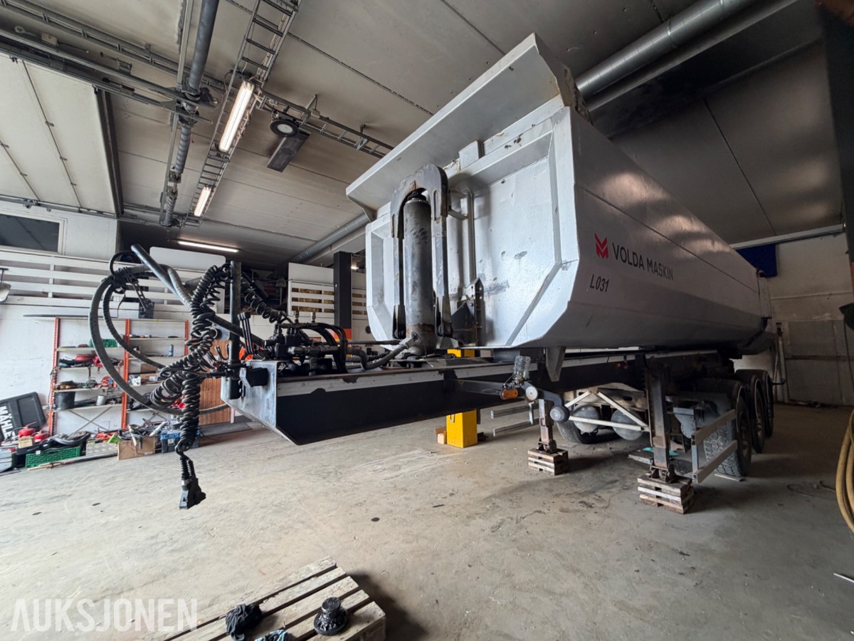 2019 Sørling Tippsemi - 3 Akslet