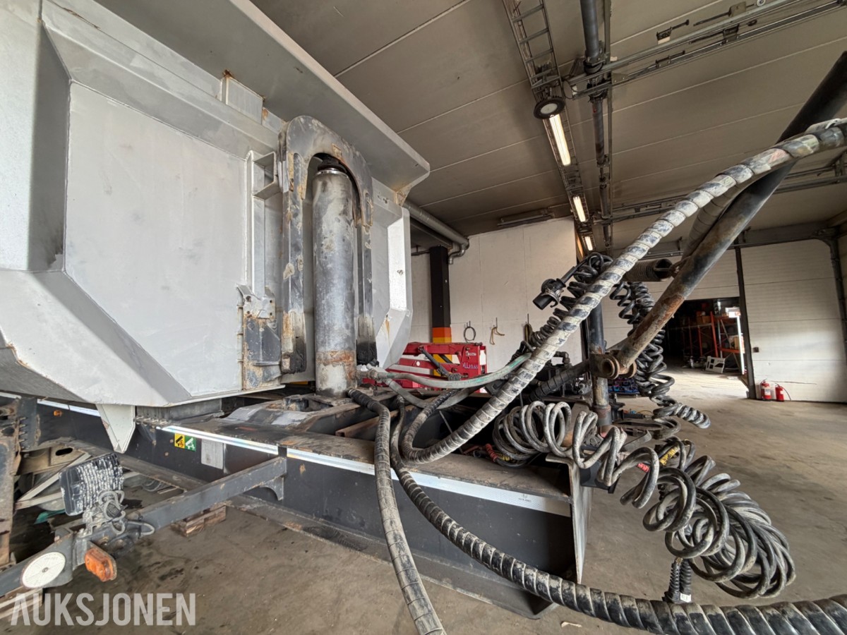 2019 Sørling Tippsemi - 3 Akslet