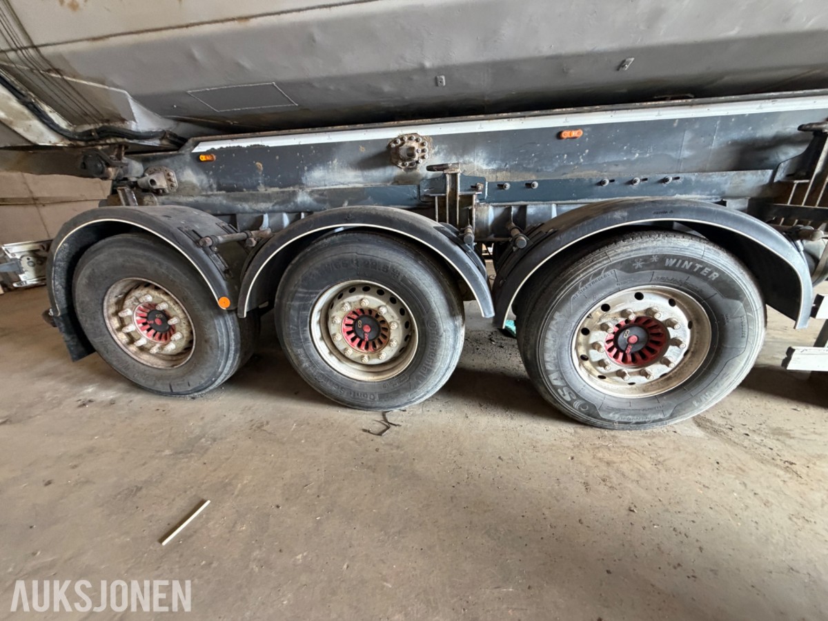 2019 Sørling Tippsemi - 3 Akslet
