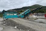 2008 Powerscreen Chieftain 2100X mobilt sikteverk m/reservedelscontainer 