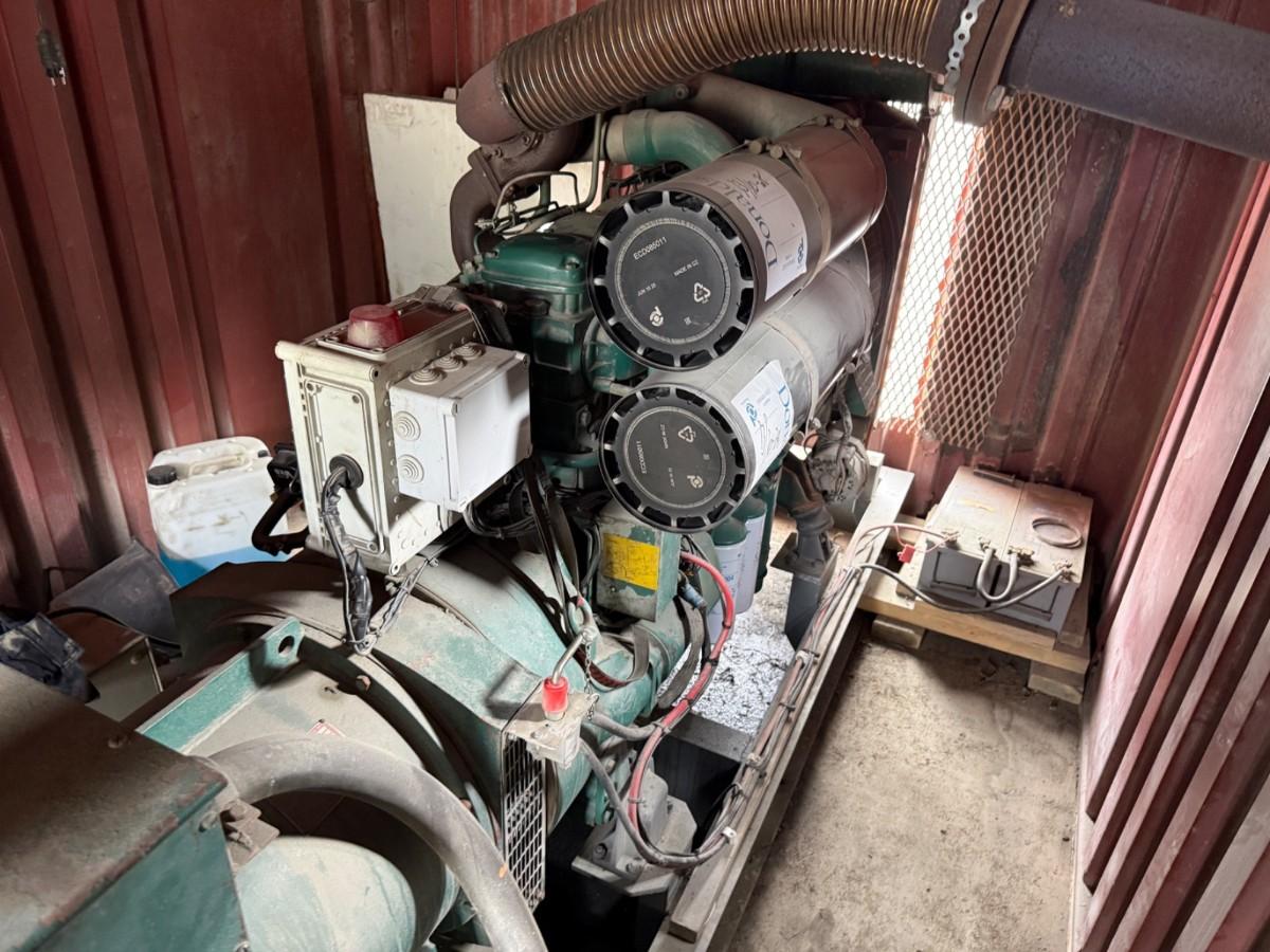 Volvo dieselaggregat med Stamford generator