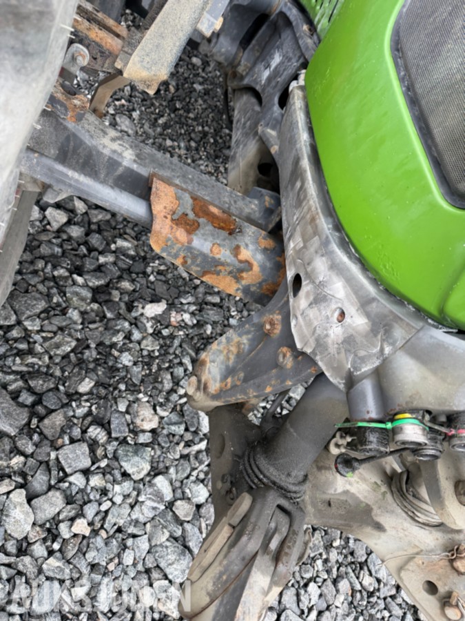 2016 Fendt 513 Vario traktor med frontlaster 