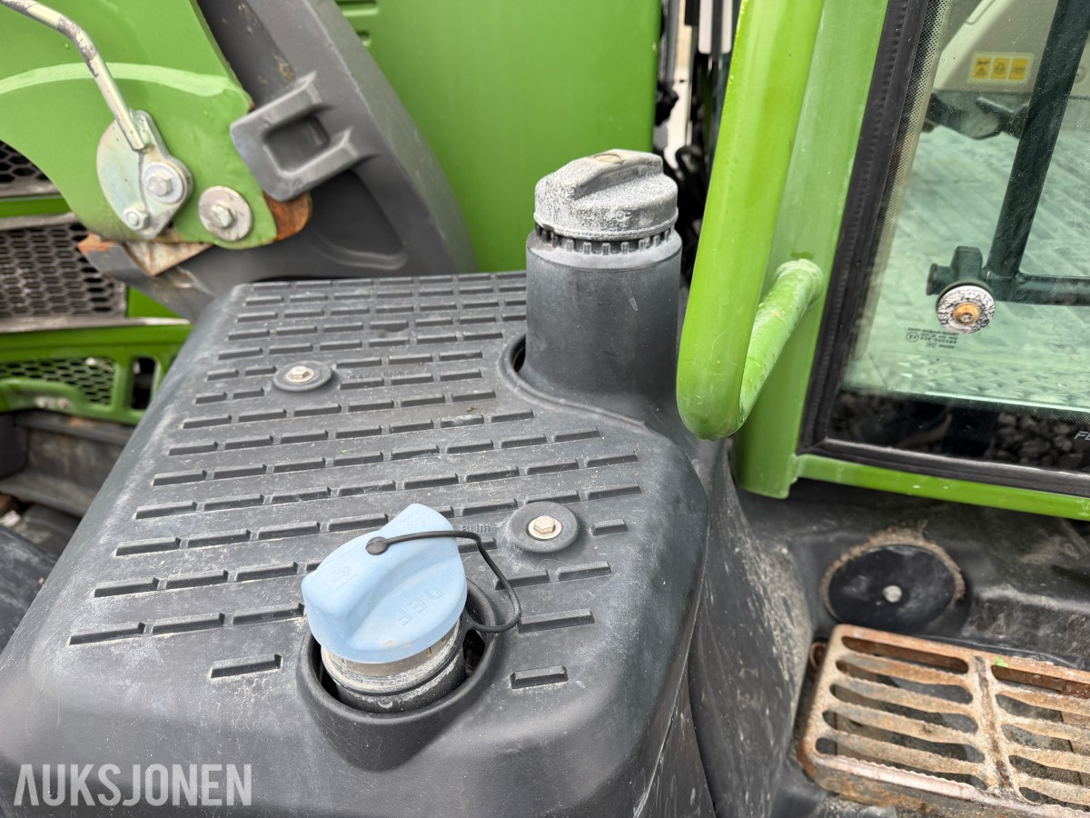 2016 Fendt 513 Vario traktor med frontlaster 