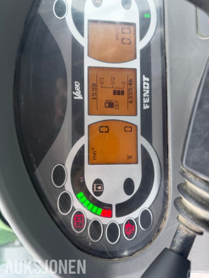 2016 Fendt 513 Vario traktor med frontlaster 