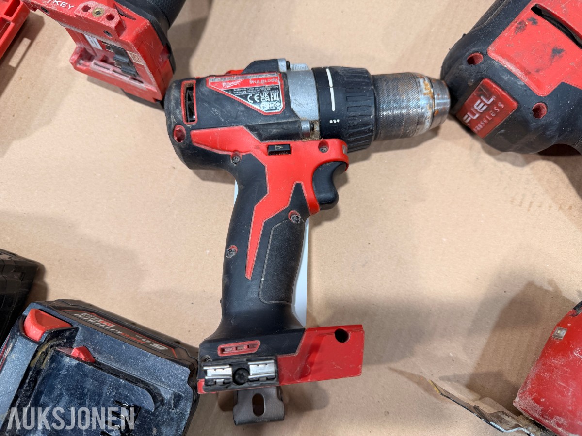 Milwaukee M18/M12 elektroverktøy, batterier, lader og tilbehør