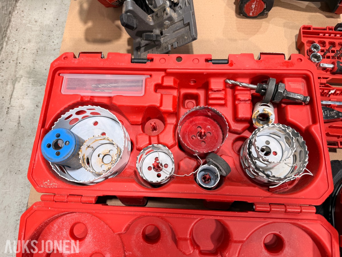 Milwaukee M18/M12 elektroverktøy, batterier, lader og tilbehør