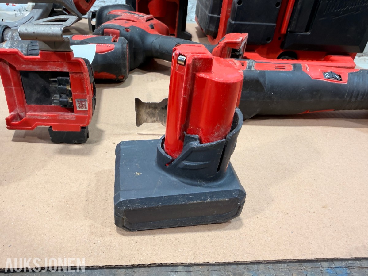 Milwaukee M18/M12 elektroverktøy, batterier, lader og tilbehør