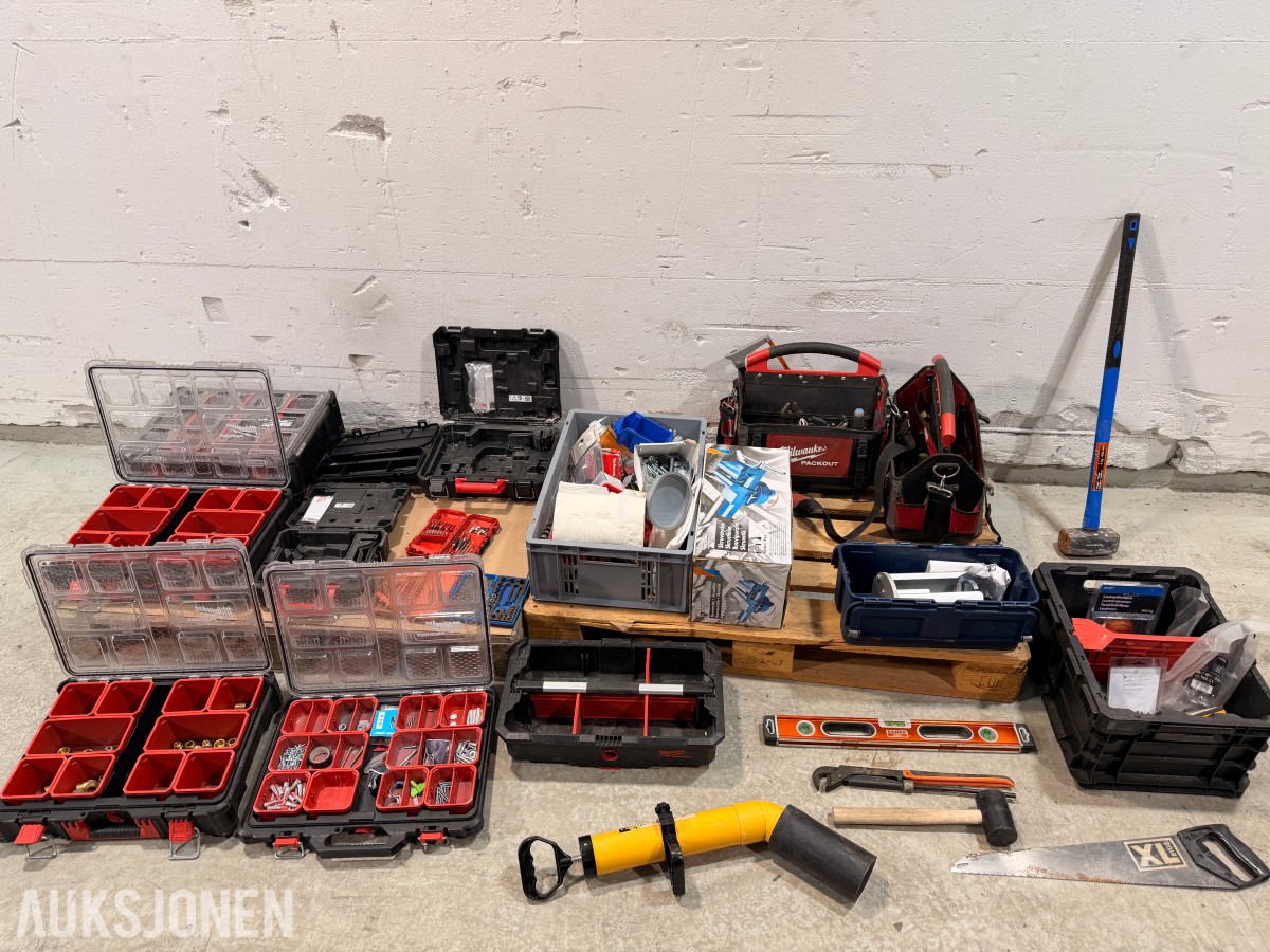 Verktøy, Milwaukee PACKOUT, Apera SX731, REMS Pull-Push og skrustikke