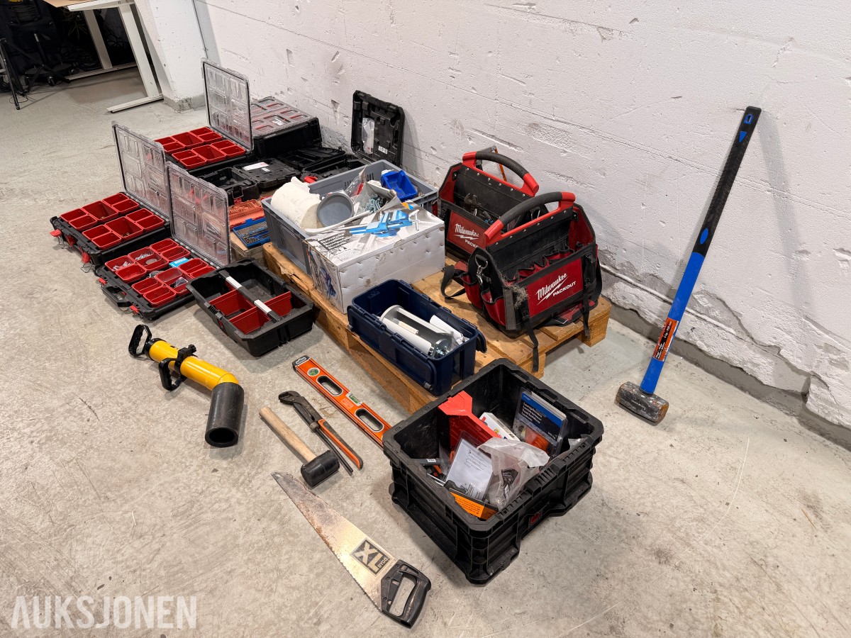 Verktøy, Milwaukee PACKOUT, Apera SX731, REMS Pull-Push og skrustikke