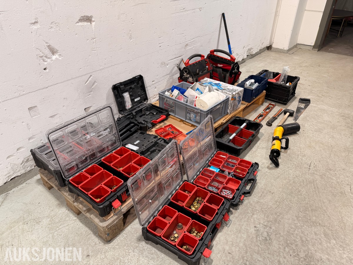 Verktøy, Milwaukee PACKOUT, Apera SX731, REMS Pull-Push og skrustikke