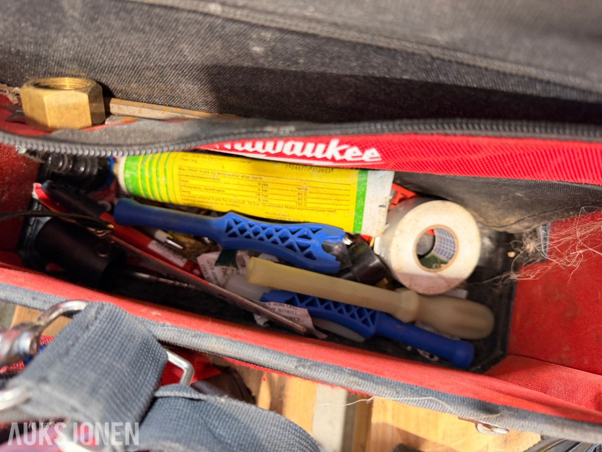 Verktøy, Milwaukee PACKOUT, Apera SX731, REMS Pull-Push og skrustikke
