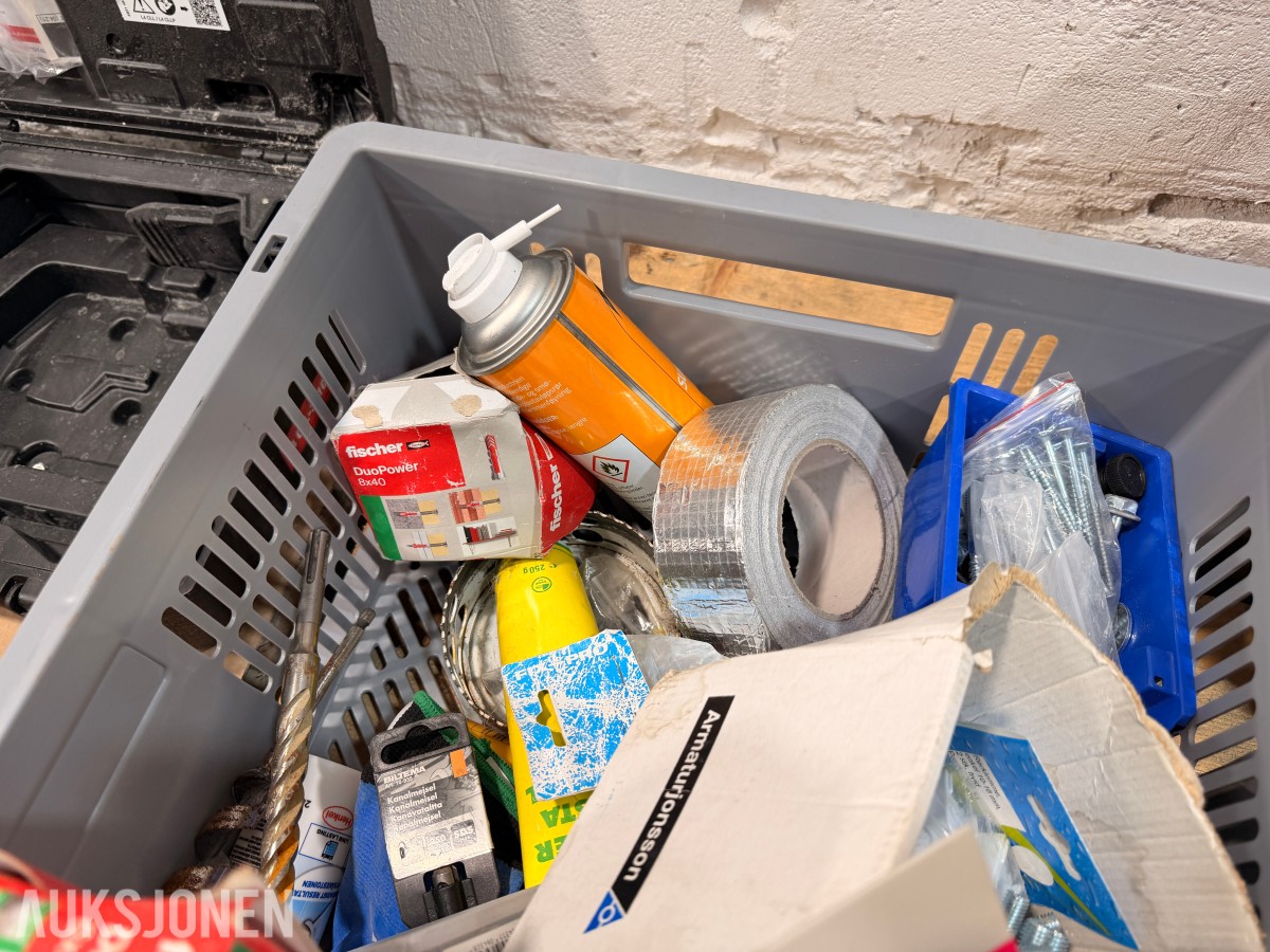 Verktøy, Milwaukee PACKOUT, Apera SX731, REMS Pull-Push og skrustikke