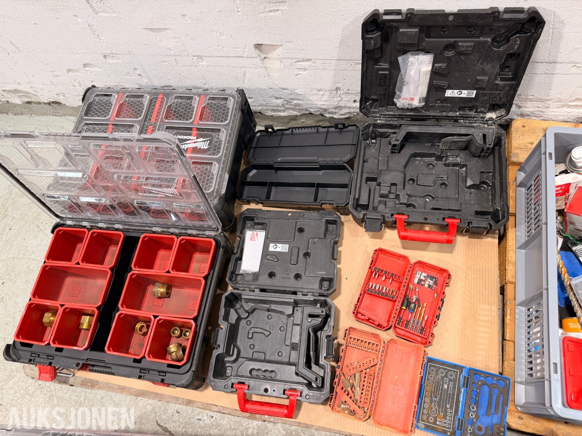 Verktøy, Milwaukee PACKOUT, Apera SX731, REMS Pull-Push og skrustikke