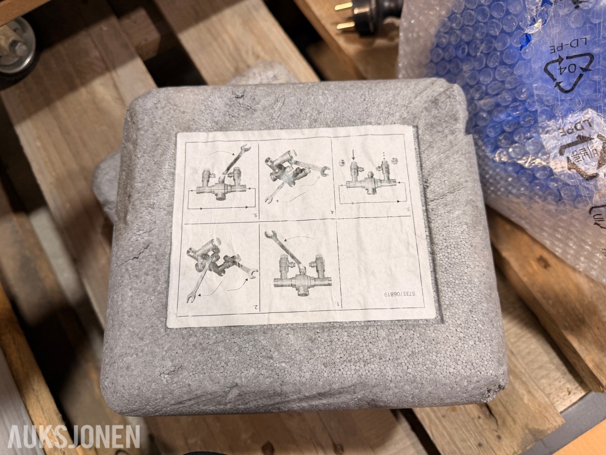 Parti med VVS- og installasjonsmateriell