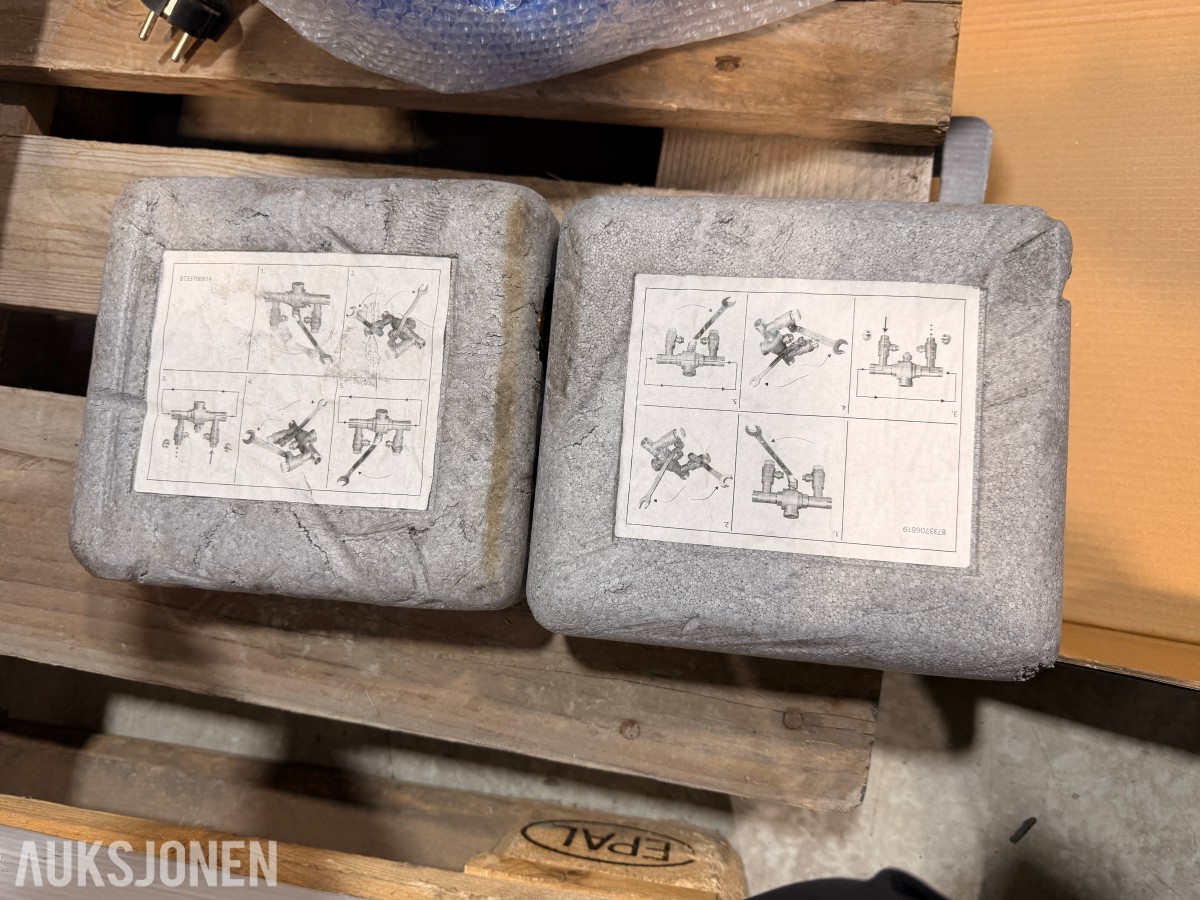 Parti med VVS- og installasjonsmateriell