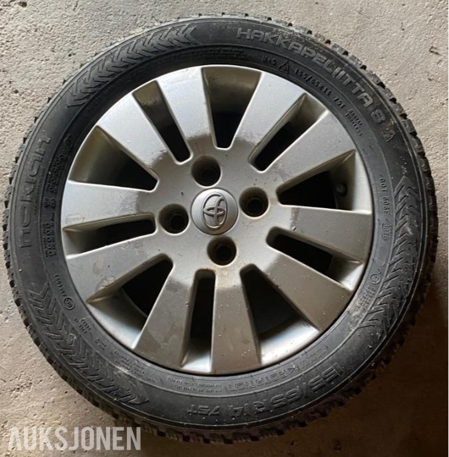 2009 4 stk Piggdekk, vinterdekk M+S, 155/65 R14 75T
