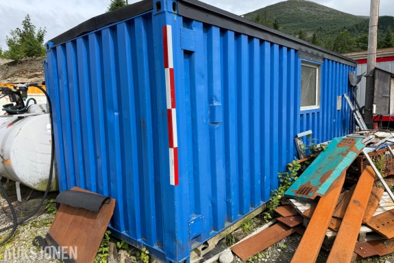 2015 Container med høytrykkvasker Div innventar