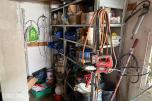 2015 Verkstedcontainer m/verktøy, sveiseapparat +++ Diverse innhold.