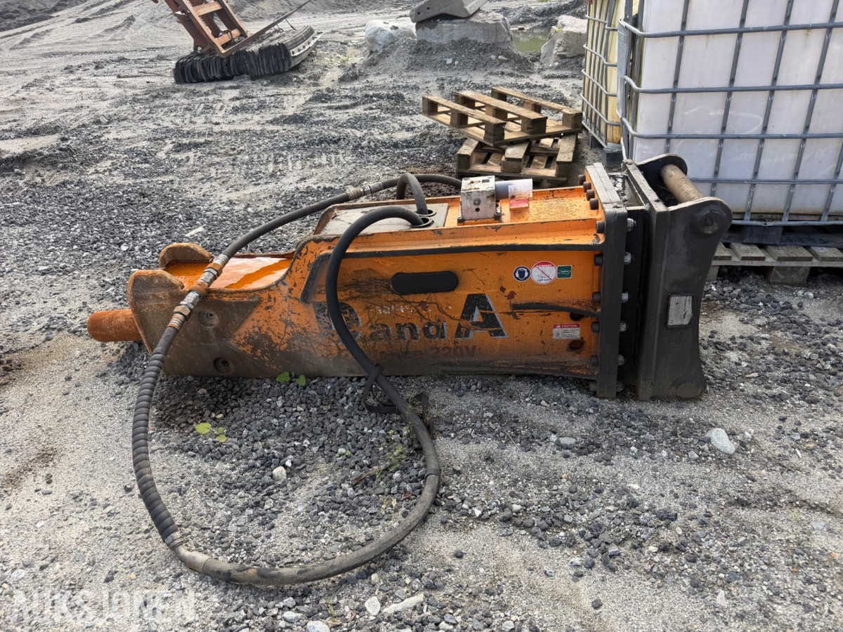 2013 Danda D&A 220V Pigghammer