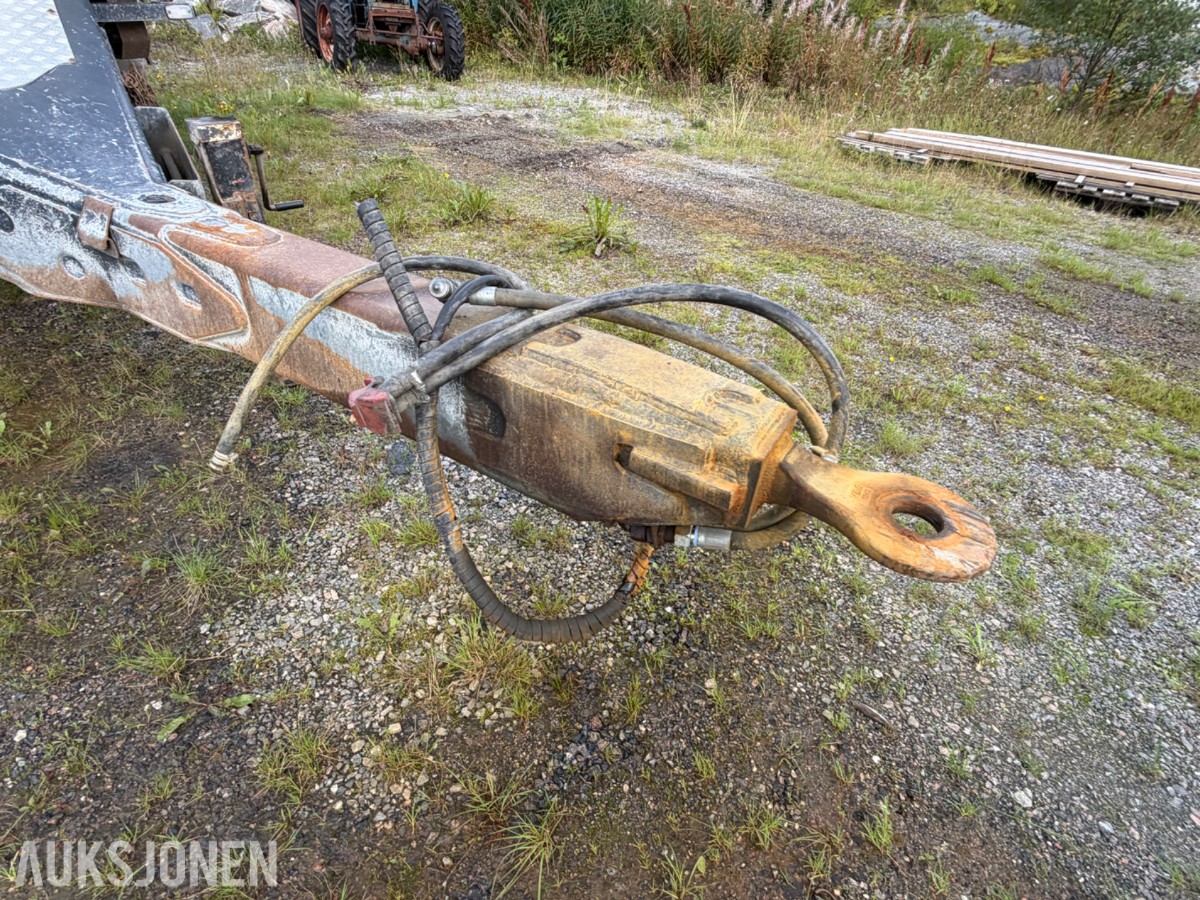 2013 Istrail 2-Akslet Dumperkjerre