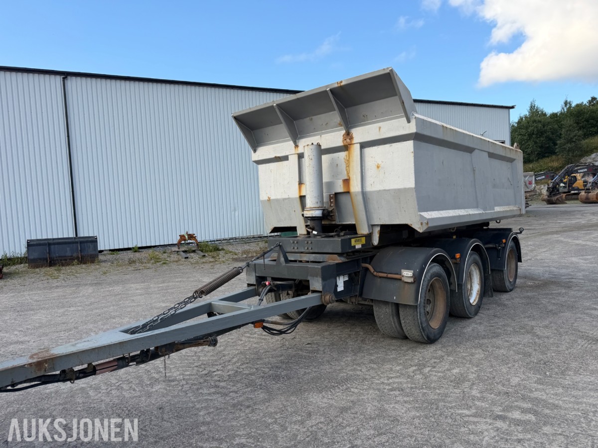2010 Trio-Lift - 3-akslet tippkjerre